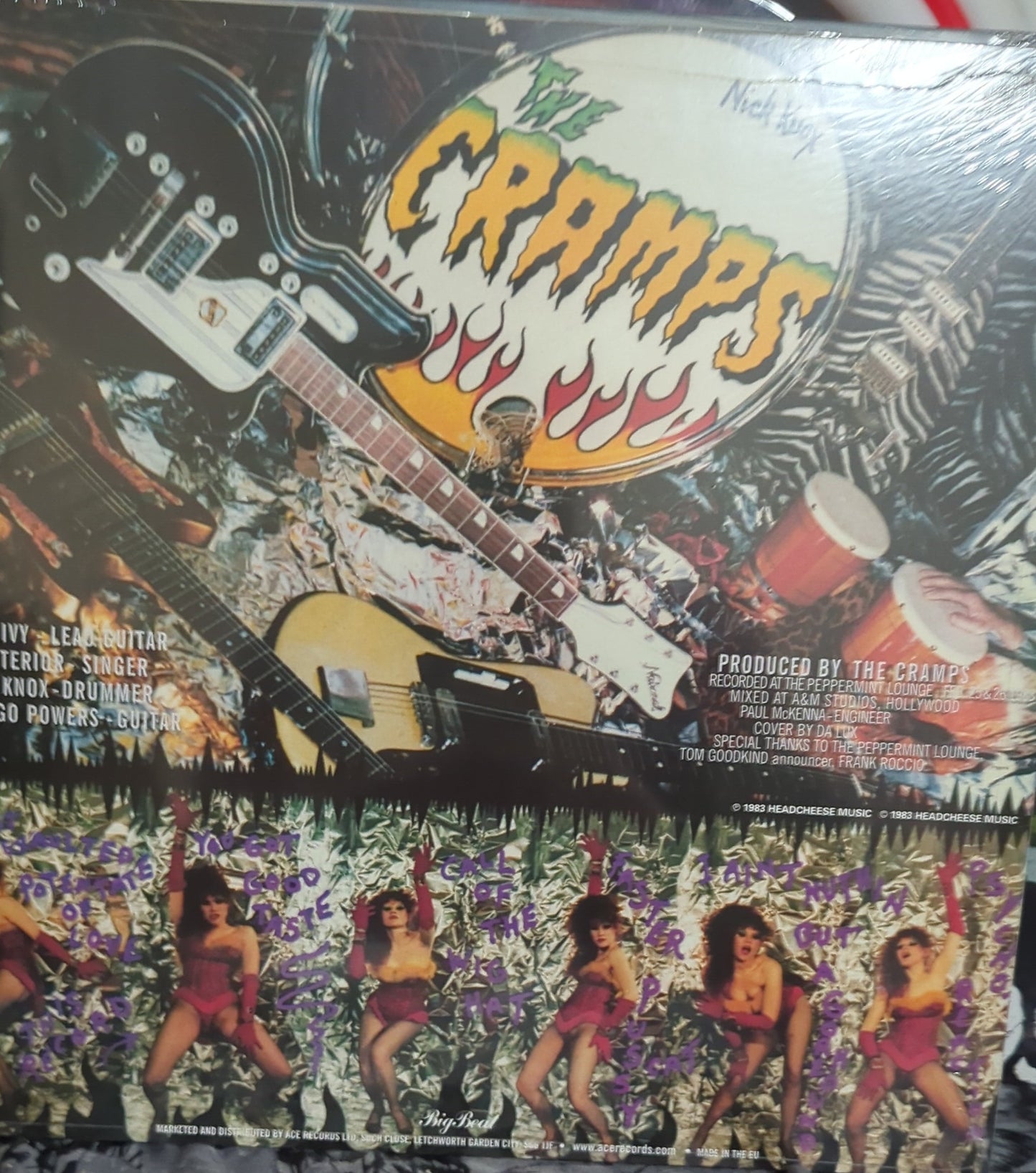 CRAMPS / SMELL OF FEMALE